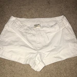 Magellan white shorts